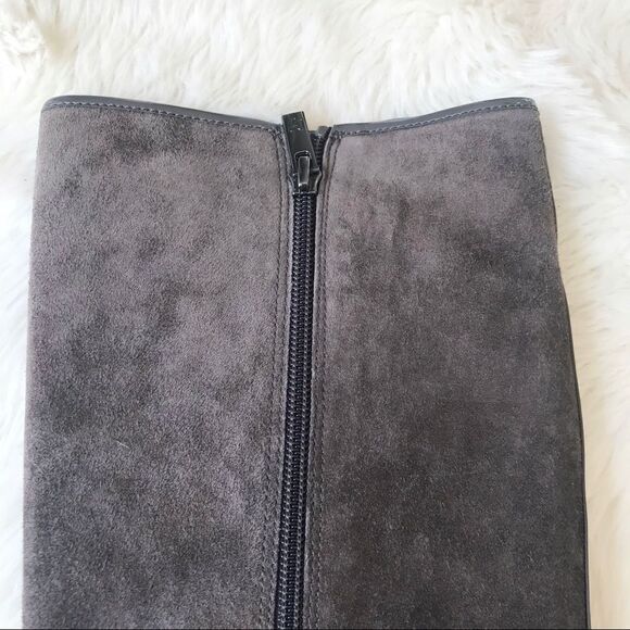DONALD PLINER Suede Knee High Boot Chunky Heel‎ Round Toe Taupe Gray Size 6.5 - Picture 6 of 14